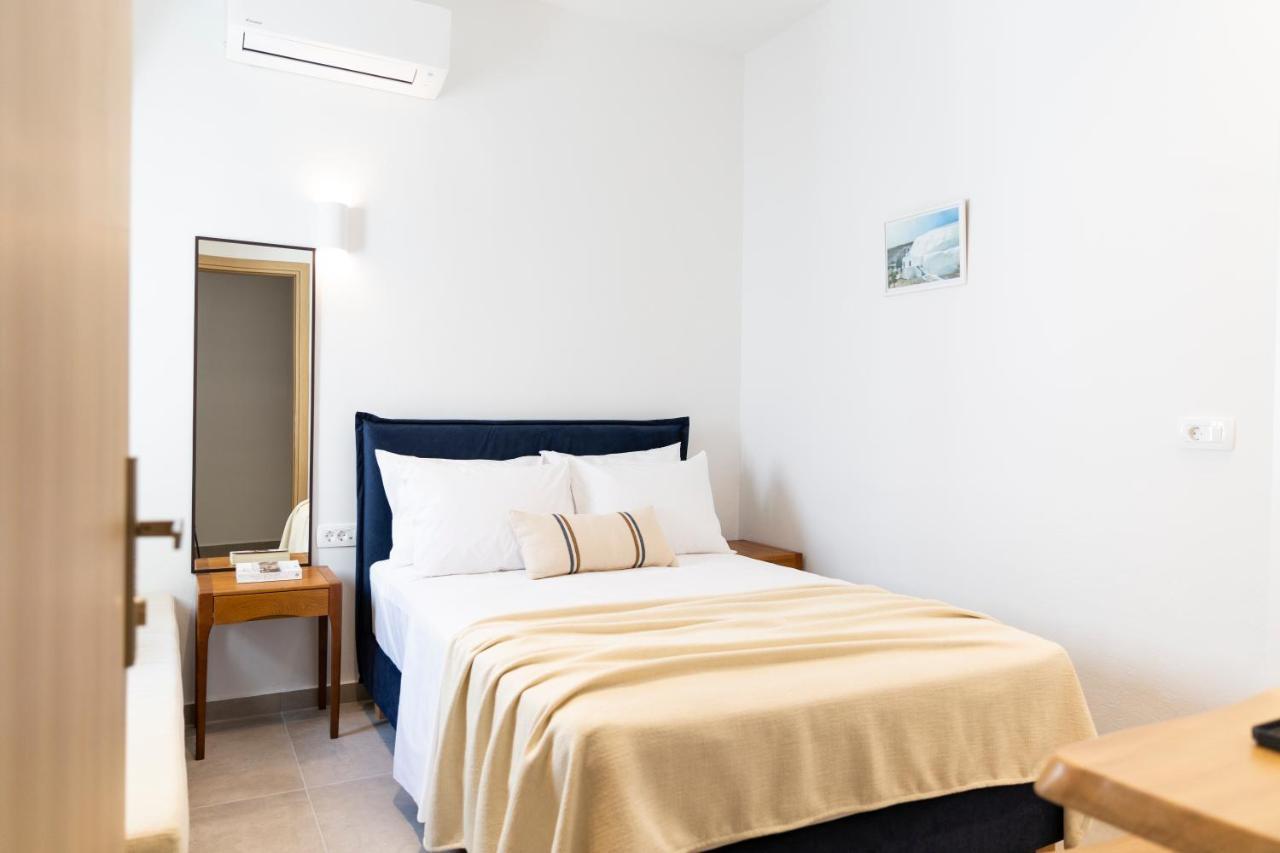 Asimina Hotel Fira  Eksteriør bilde